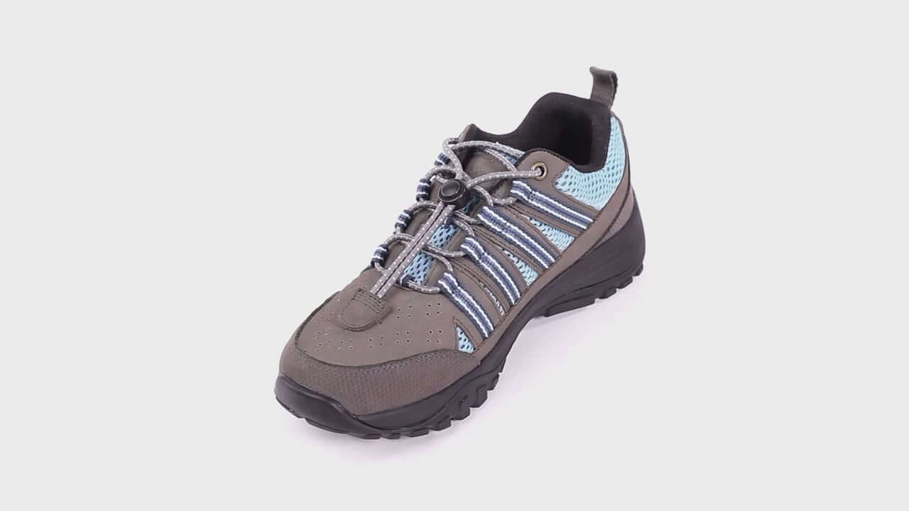 360 video of the Grey and Blue Taylor Grounding Trail Shoe