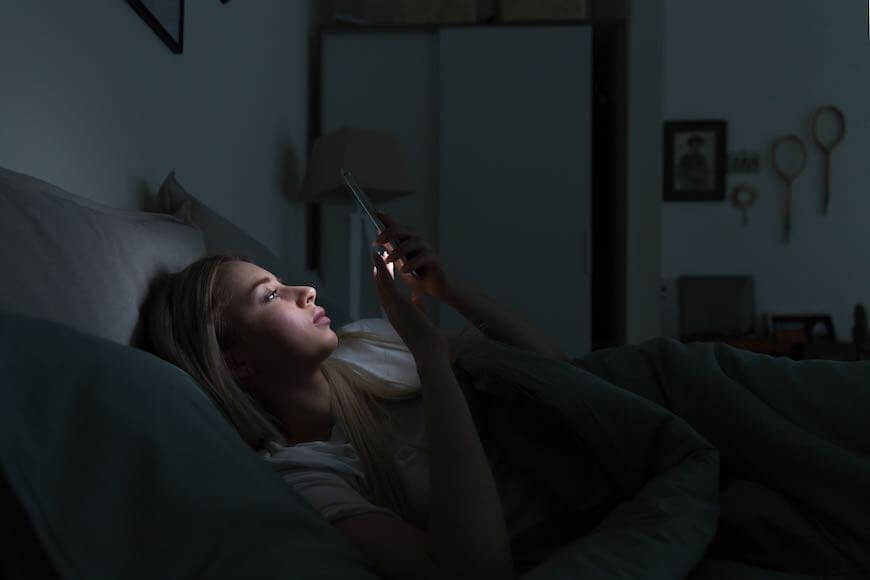 How the Biological Effects of Grounding Improve Sleep