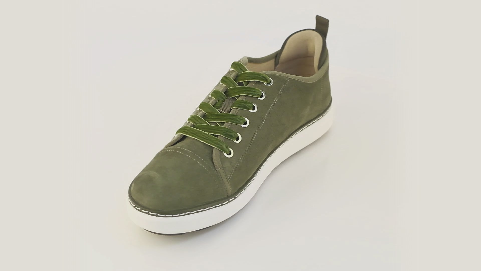 360 view video of the charlotte olive green suede walker