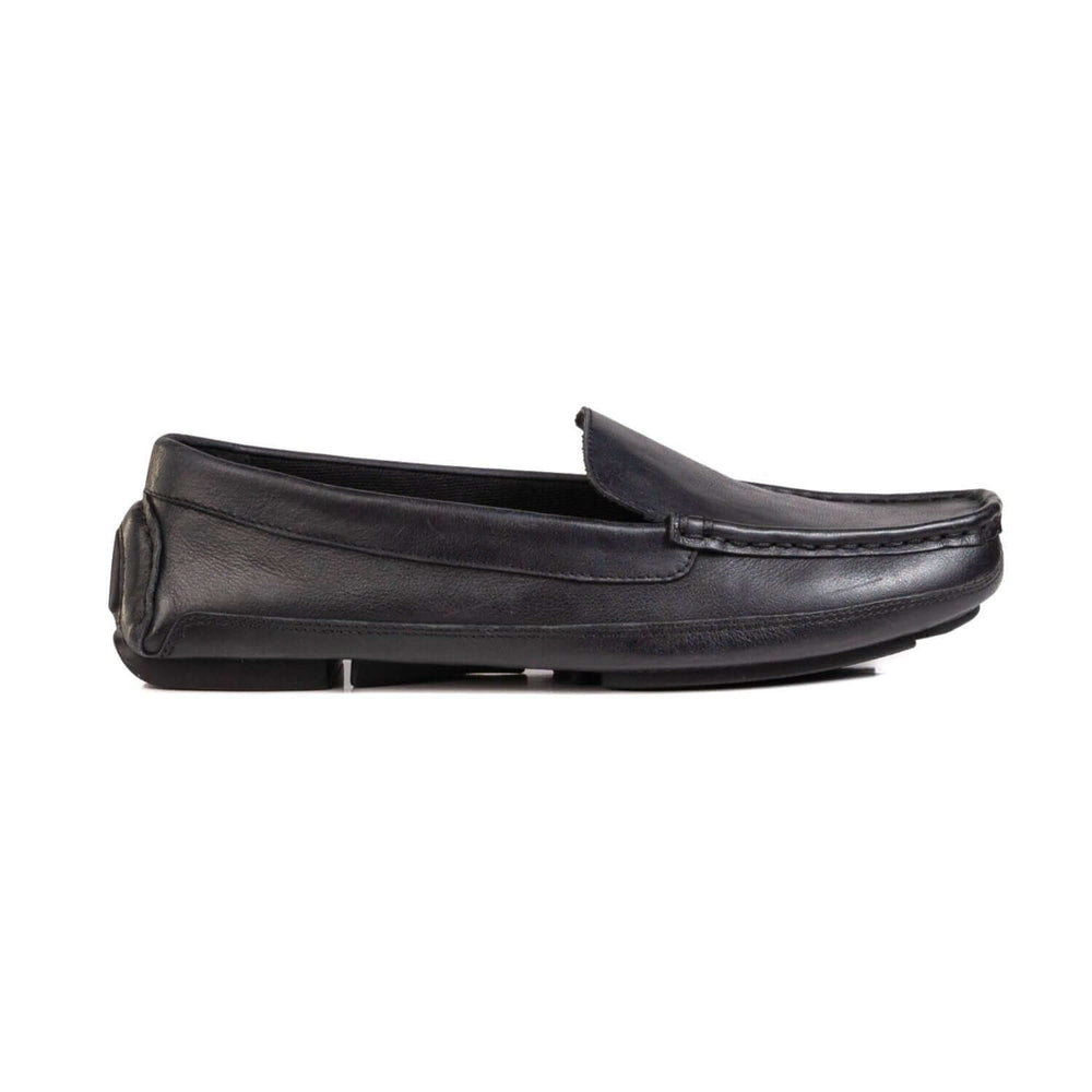 Clay Driver in Black Grained Leather
